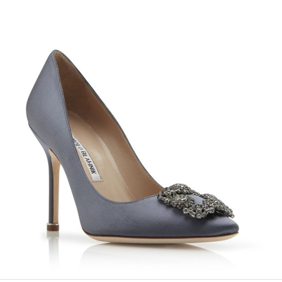 Manolo Blahnik - Hangisi Heel - Grey Blue Satin Jewel Buckle Pumps open … - Picture 3 of 10